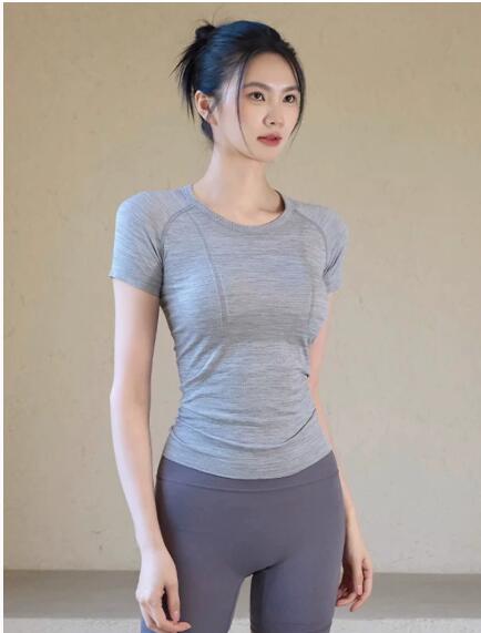 Yoga wear sports short-sleeved top, running quick-drying T-shirt, women's one-piece knitted summer style training and fitness clothing